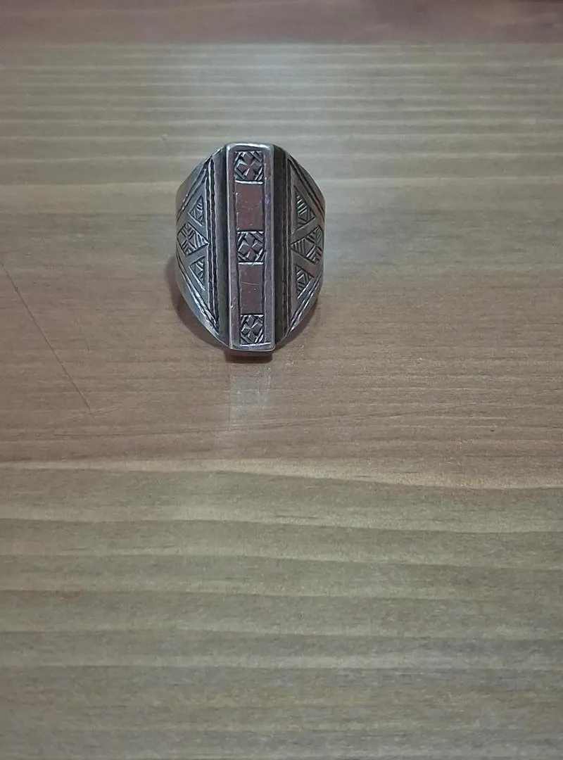 Bague en argent style trois Sahraoui
