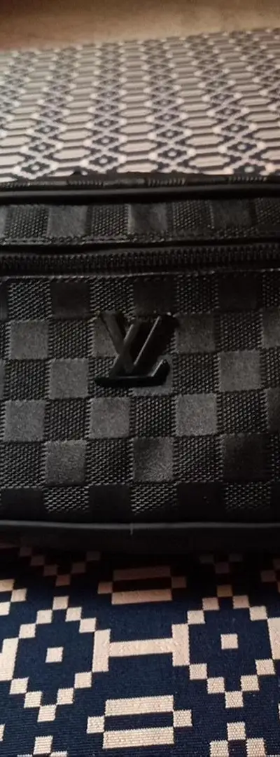 👜 Sac Louis Vuitton élégant - Neuf