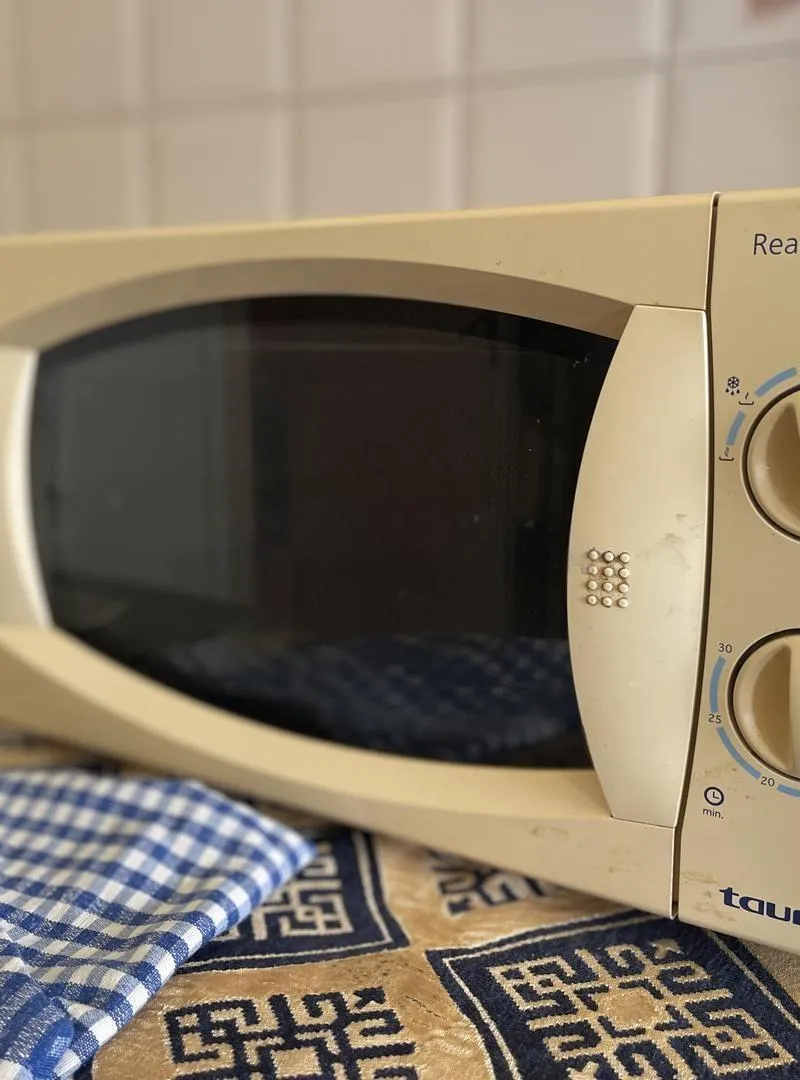 Micro-ondes Taurus Ready Grill 20L