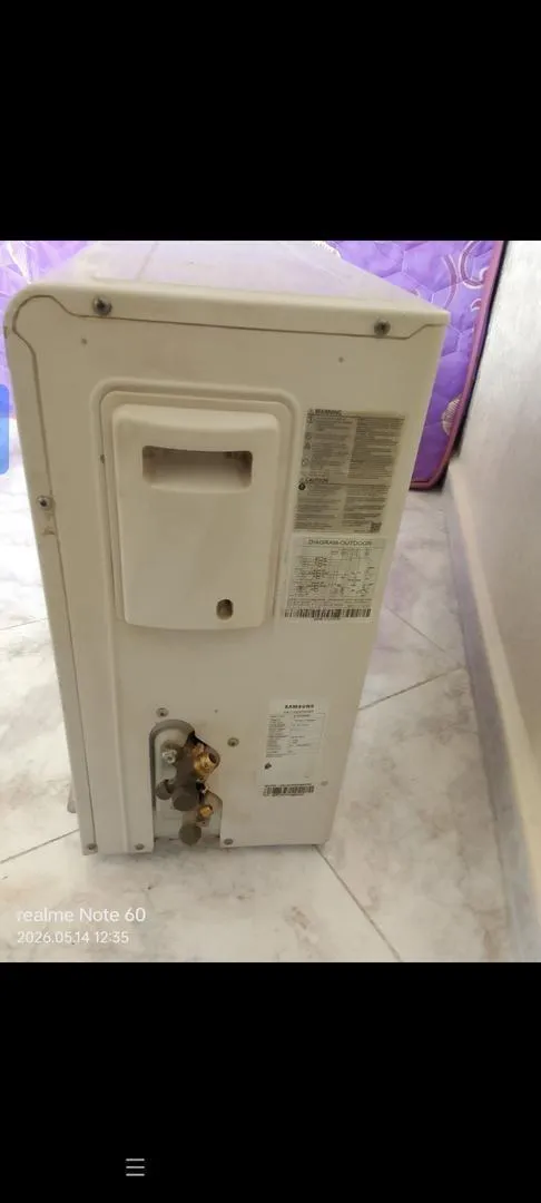 Climatiseur Samsung 12000 BTU, puissant et neuf