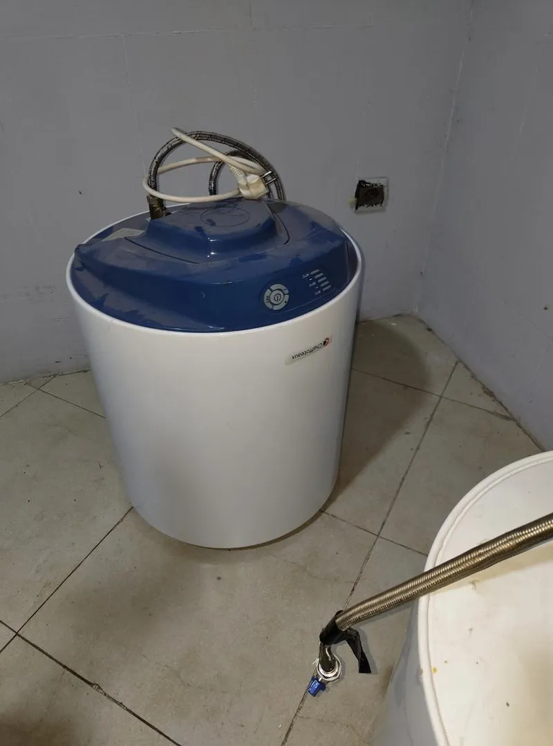 lot de 2 chauffe eau électrique 50 L