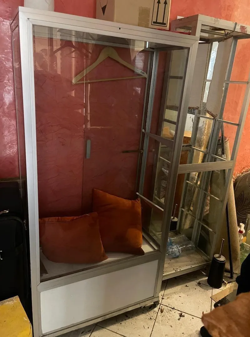 2 vitrines à vendre à Agadir