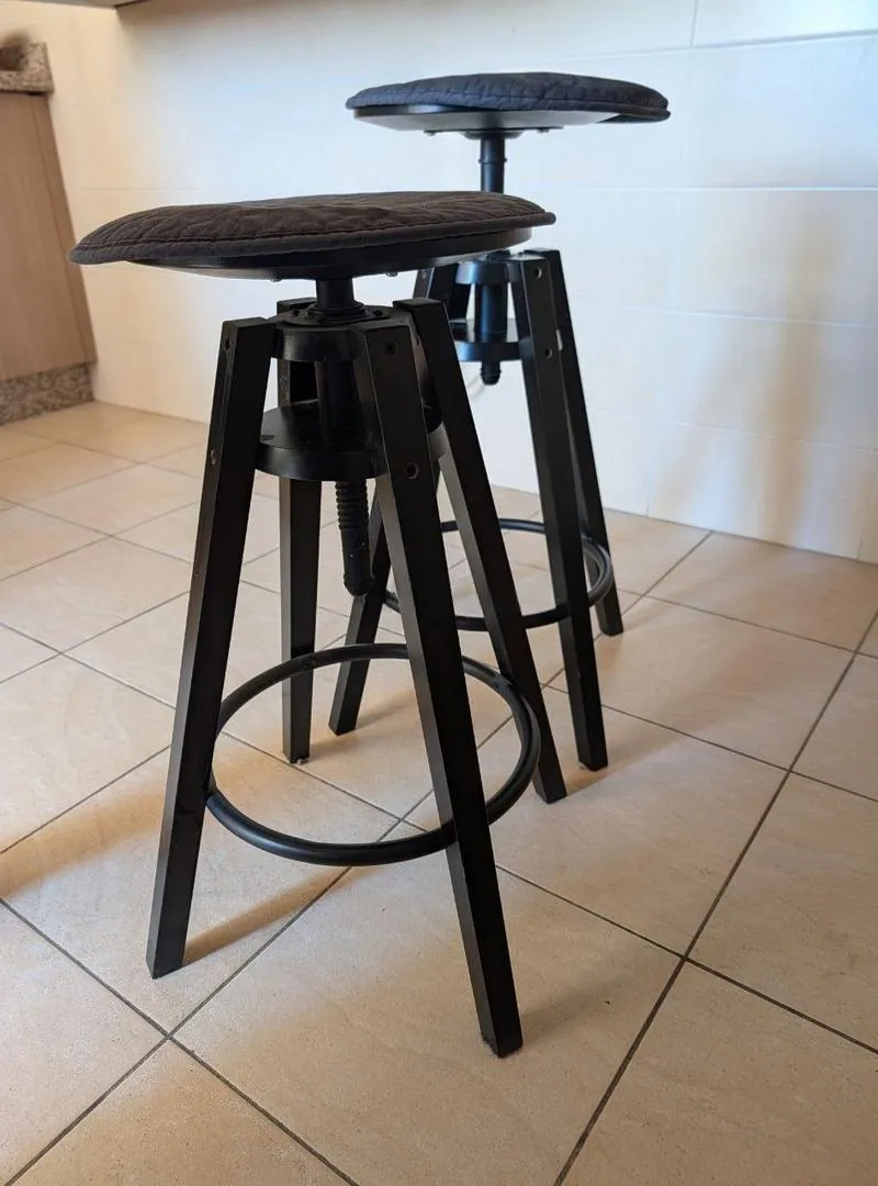 2 tabourets de bar