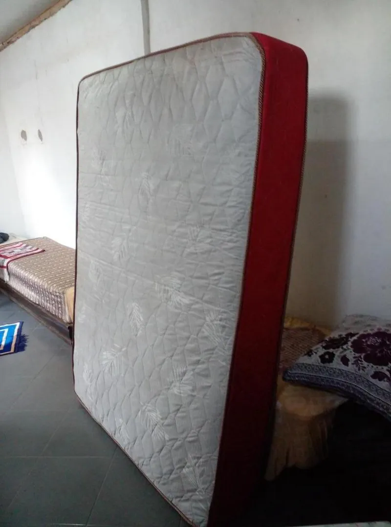Grande matelas 2 places