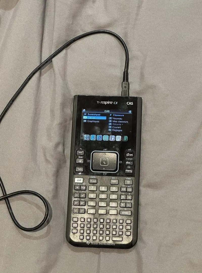 TI-Nspire CX CAS – Calculatrice scientifique