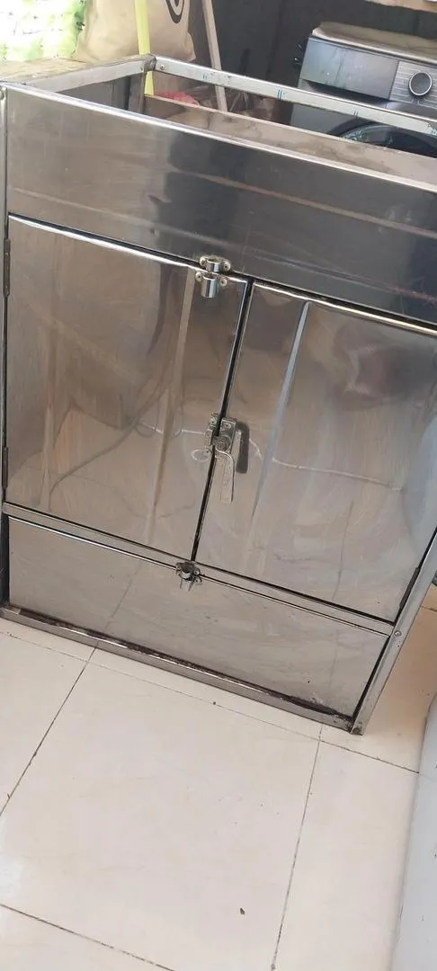 Four Inox