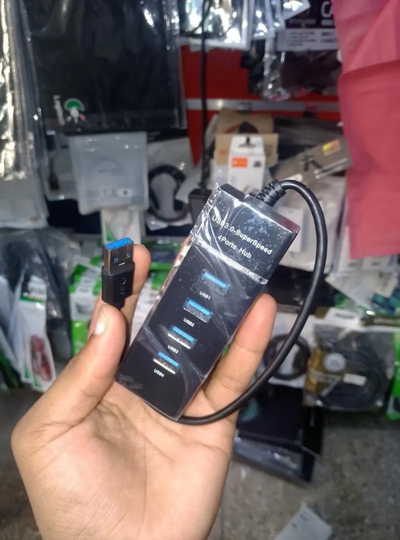 Adaptateur USB 3.0 vers 4 USB