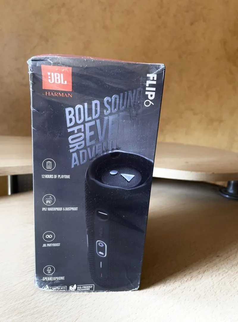 JBL FLIP 6 jamais utilisé