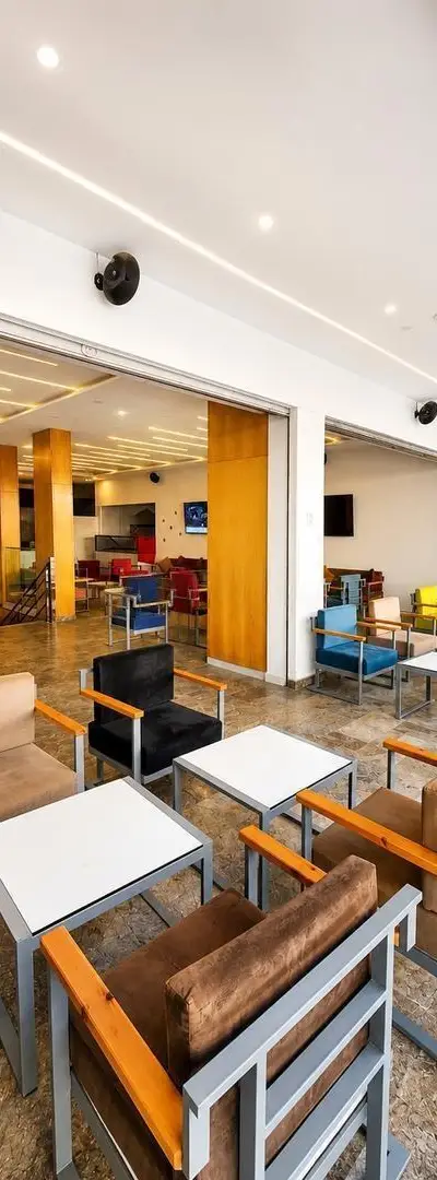 Fonds de commerce - Café Restaurant 470 m²