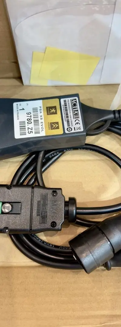 Diagbox V9.91 PSA XS Citroën/Peugeot
