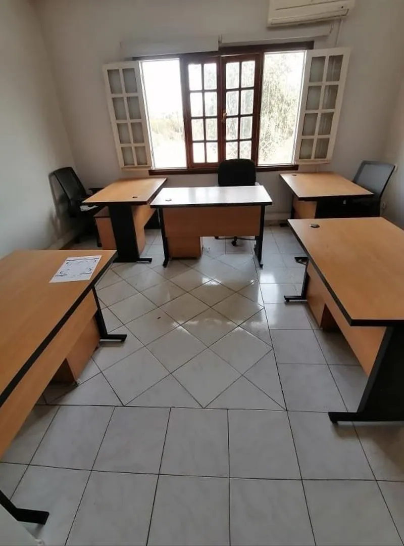 Bureau semi métallique professionnel