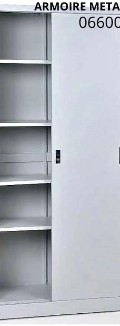 Armoire à portes coulissantes