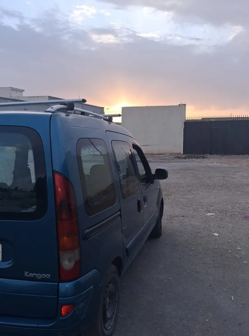 Renault Kangoo 7ch DCI Modèle 2007 Douane 2014