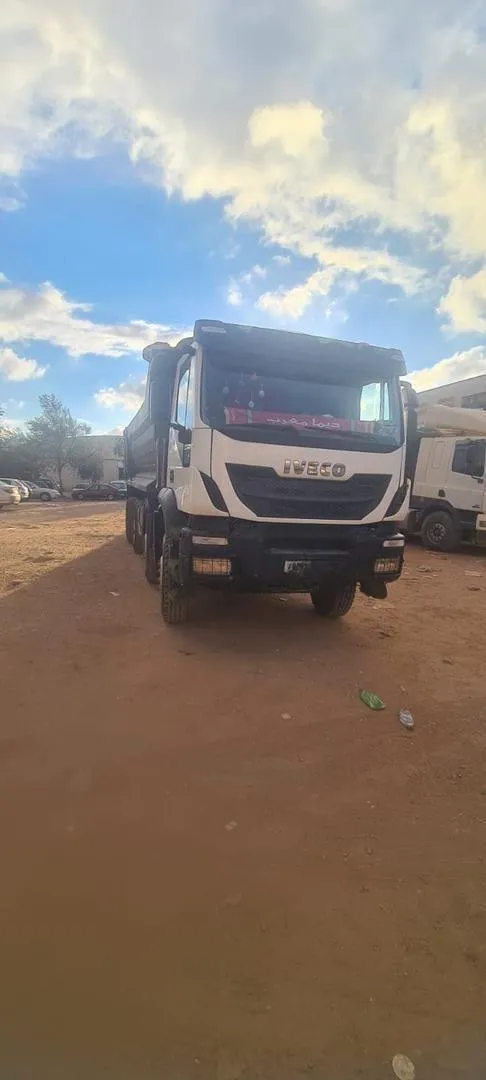 Camion Iveco modèle 2020 neuf