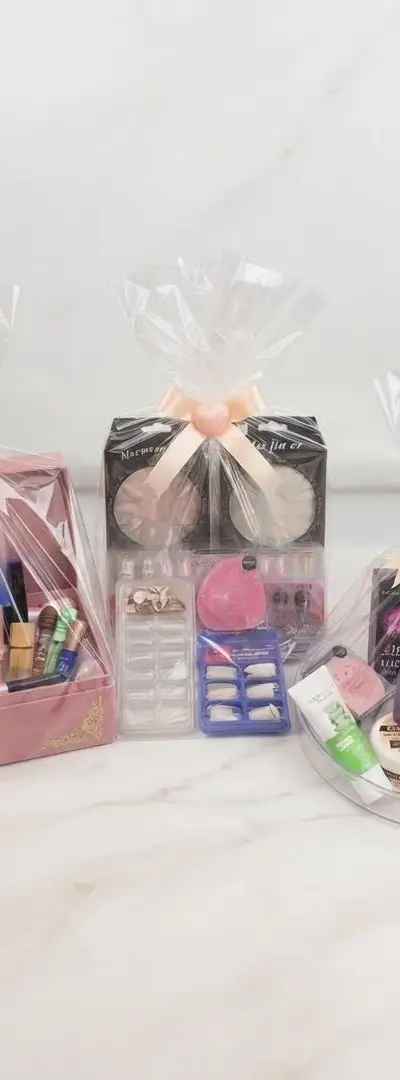 3 boîtes avec livraison gratuite