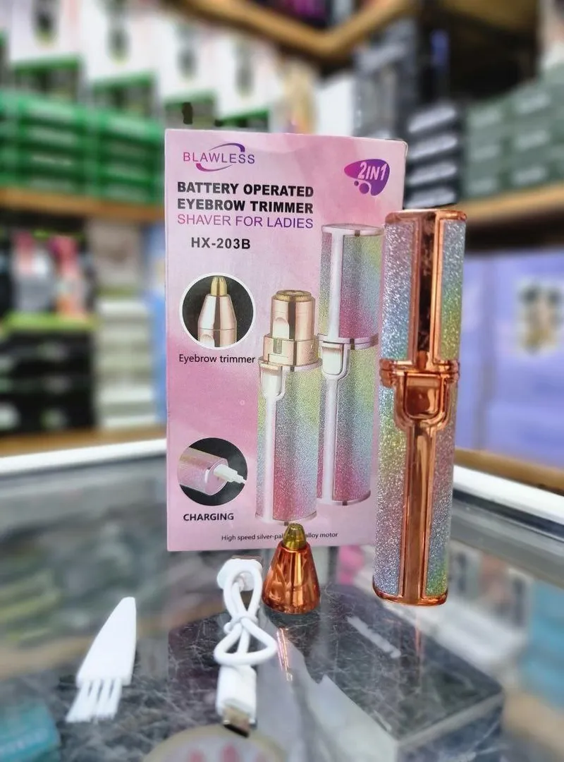 Outil d'épilation des sourcils à piles pour femmes.