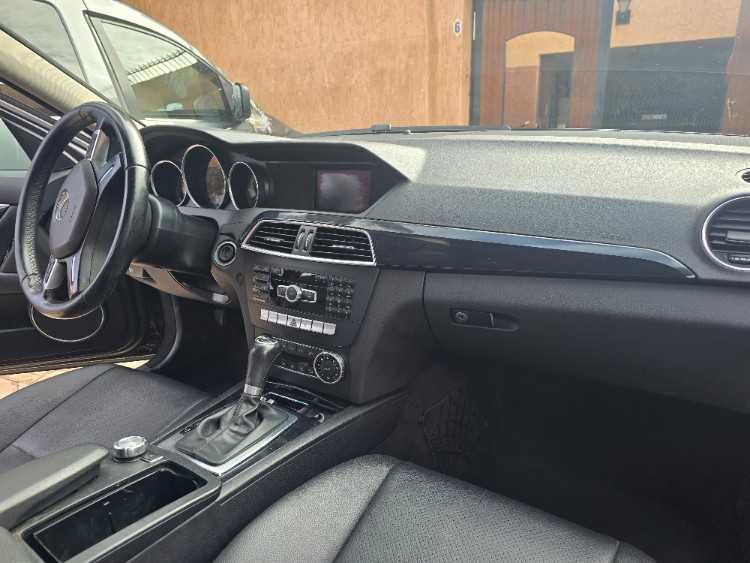 Mercedes c220