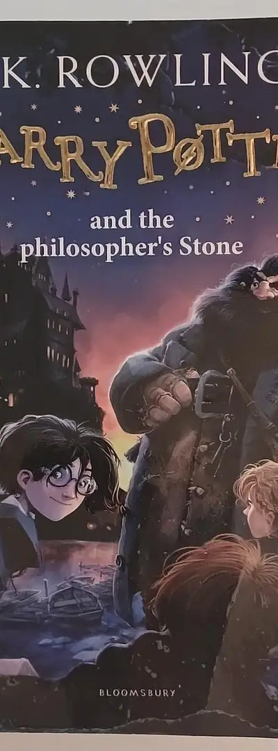 La série Harry Potter complète en anglais 280dhs