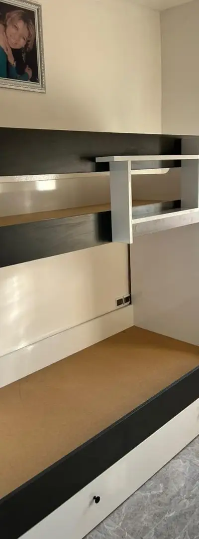 Lit superposé moderne pour enfants