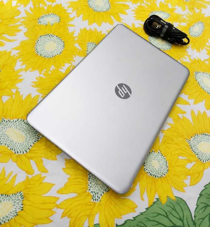 Hp i5 Elitbook Slime 6eme Ram 8 disc SSD et 500