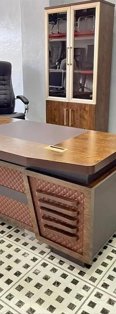Bureau opérateur administration