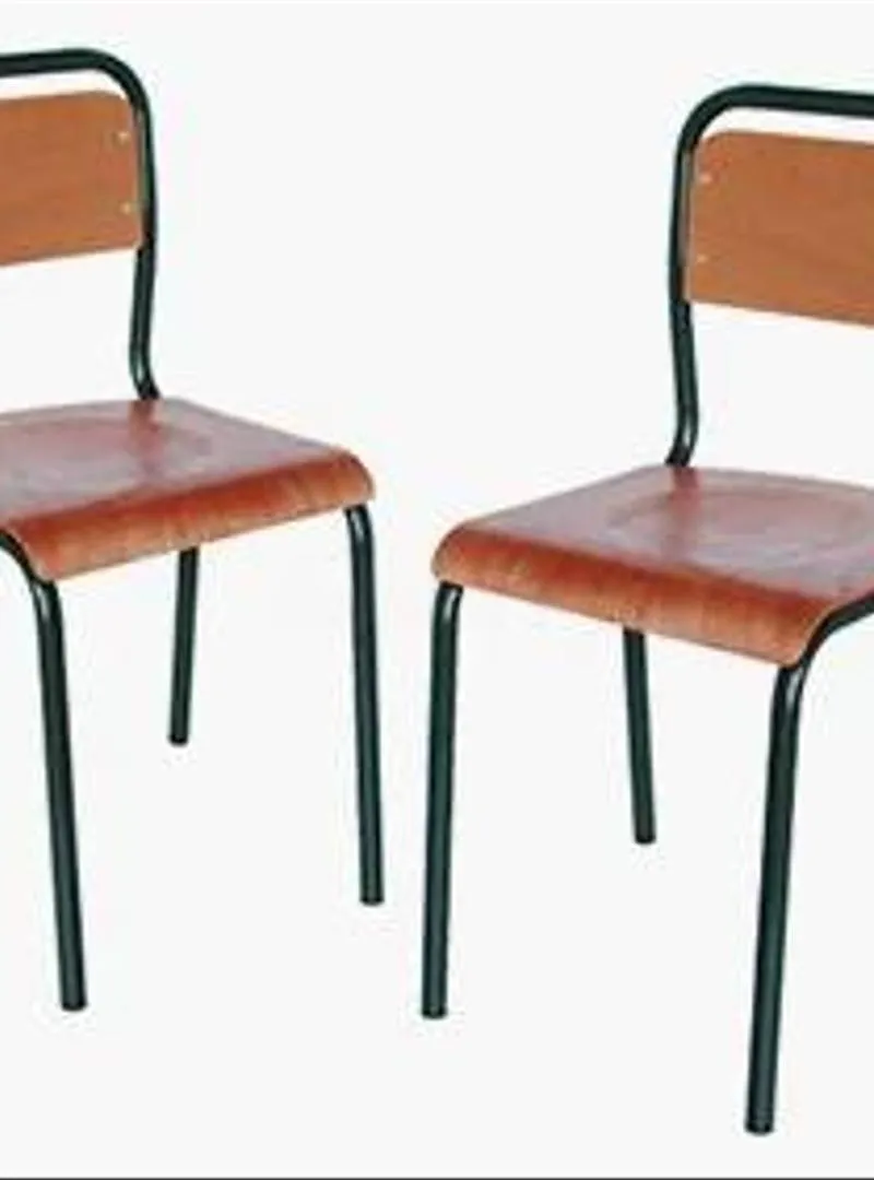 Chaise semi métallique professionnelle