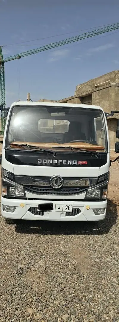 DONGFENG (CAMION PLATEAU CAPTAIN E)