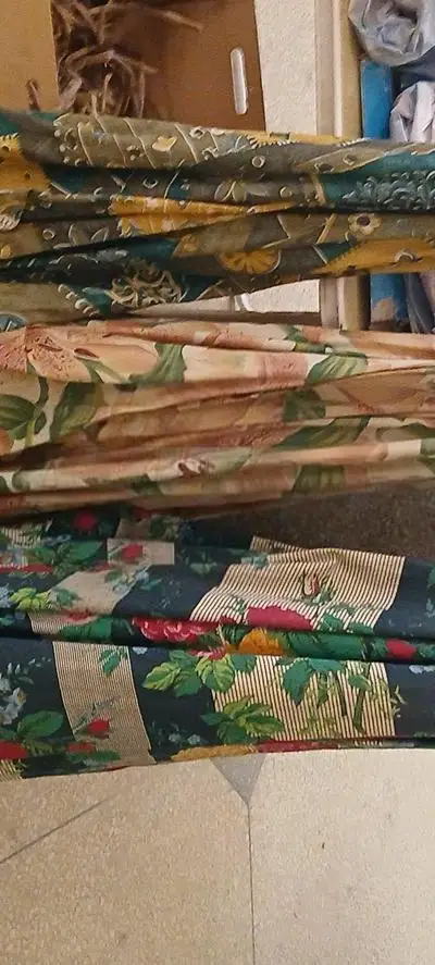 DEUX PARASOLS