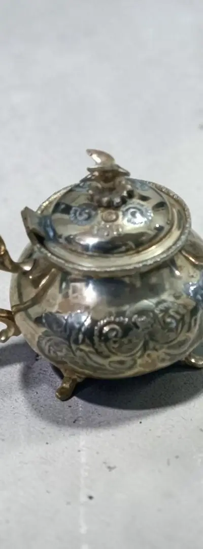 Article antique en cuivre très bon état