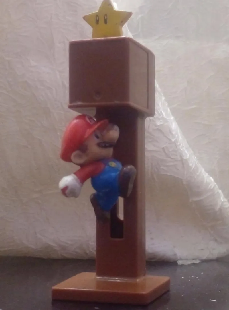 Figurine Mario