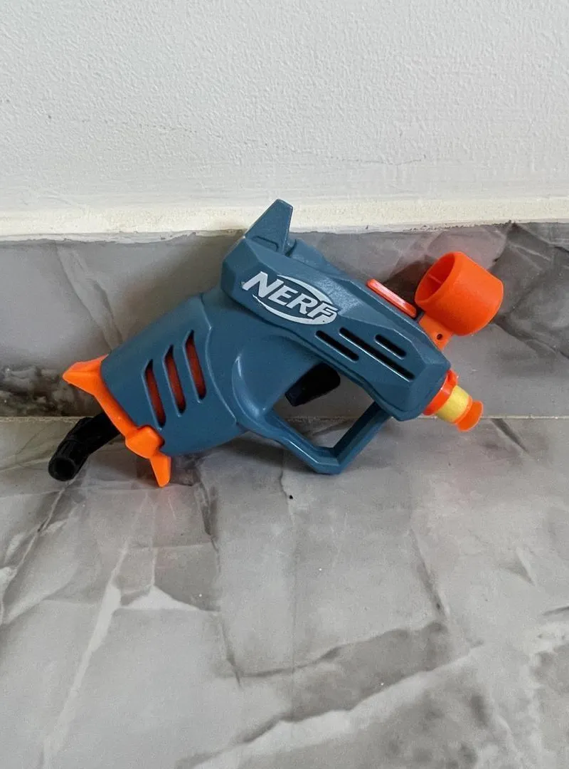 Petit pistolet nerf pour enfants