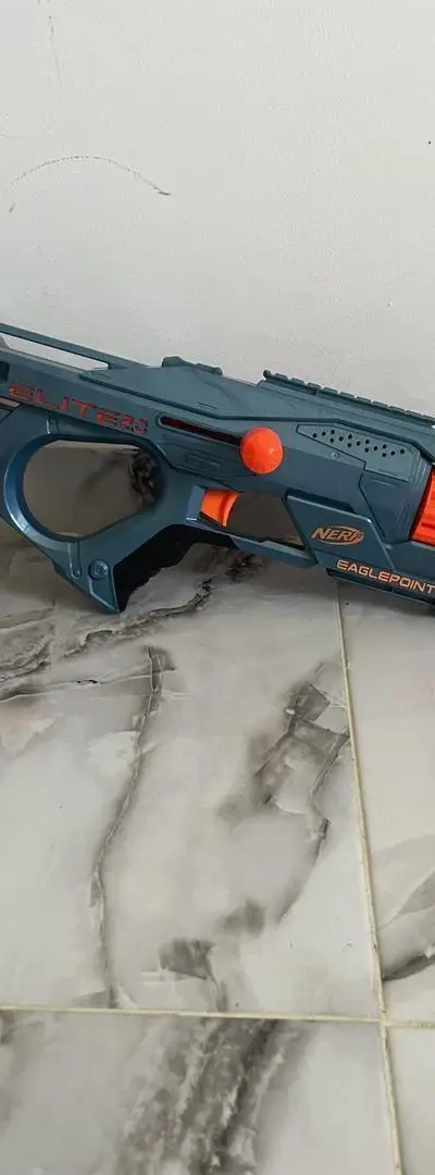 Pistolet nerf pour enfants avec des balles