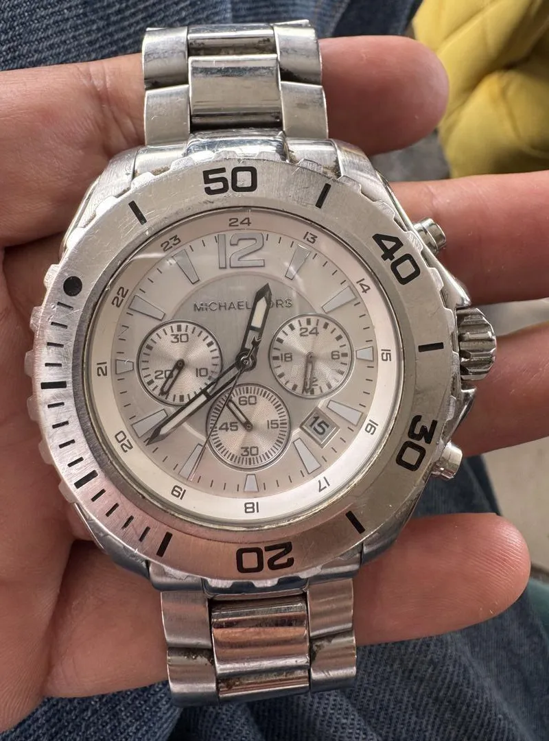 Montre Michael Kors originale chrono bon état