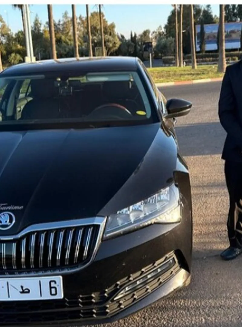 Chauffeur retraité militaire