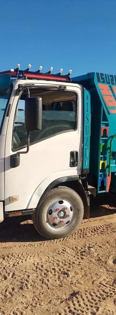 Isuzu NN 2018