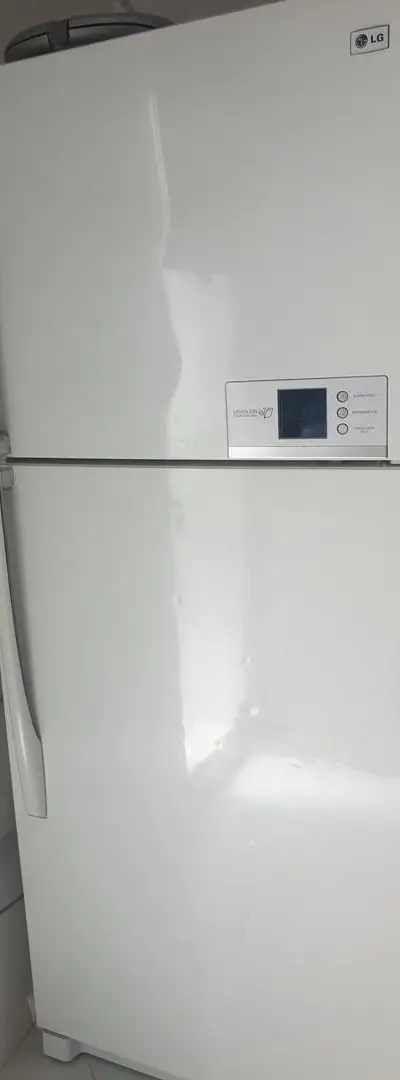 Réfrigérateur LG à vendre 600L