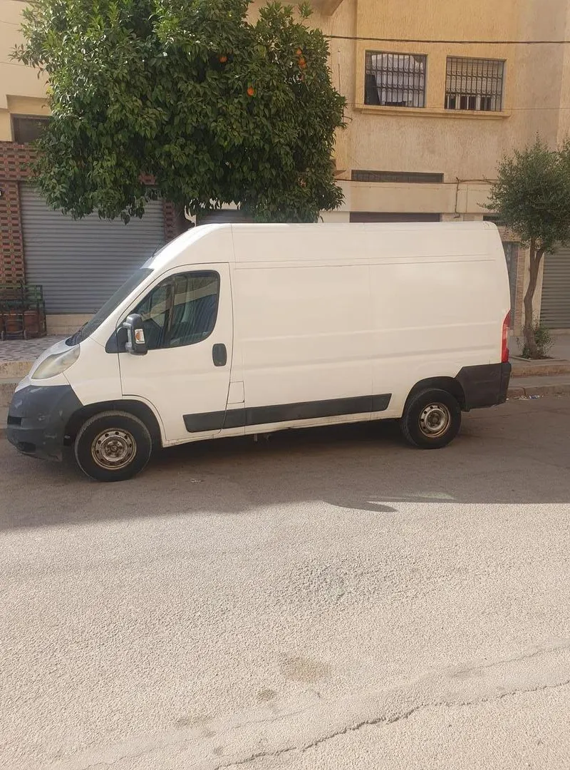 Voiture pour le transport de marchandises