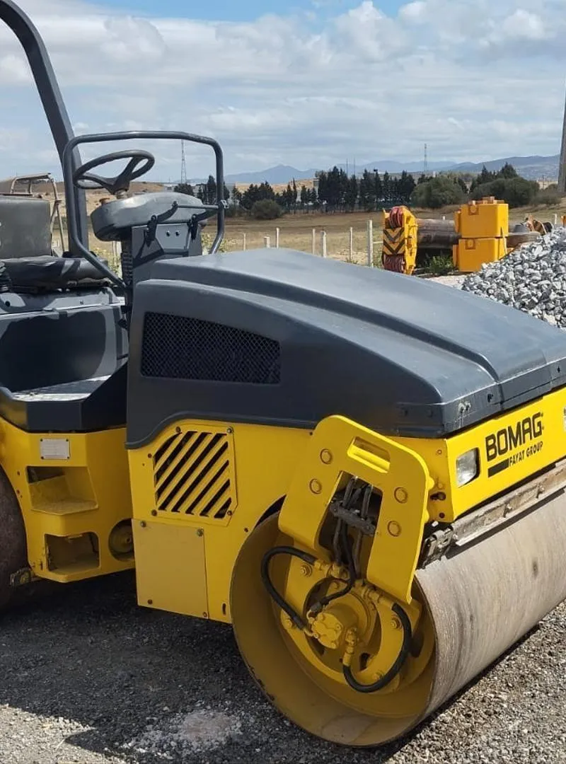 Compacteur Bomag 3 tonnes modèle 2006