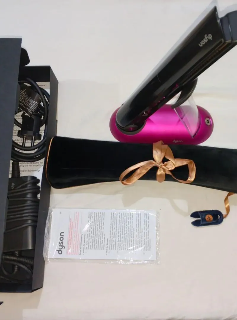 Lisseur Dyson Corrale™ – (avec chargeur uniquement)