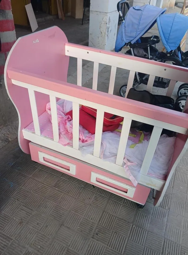 Lit pour bébé fille