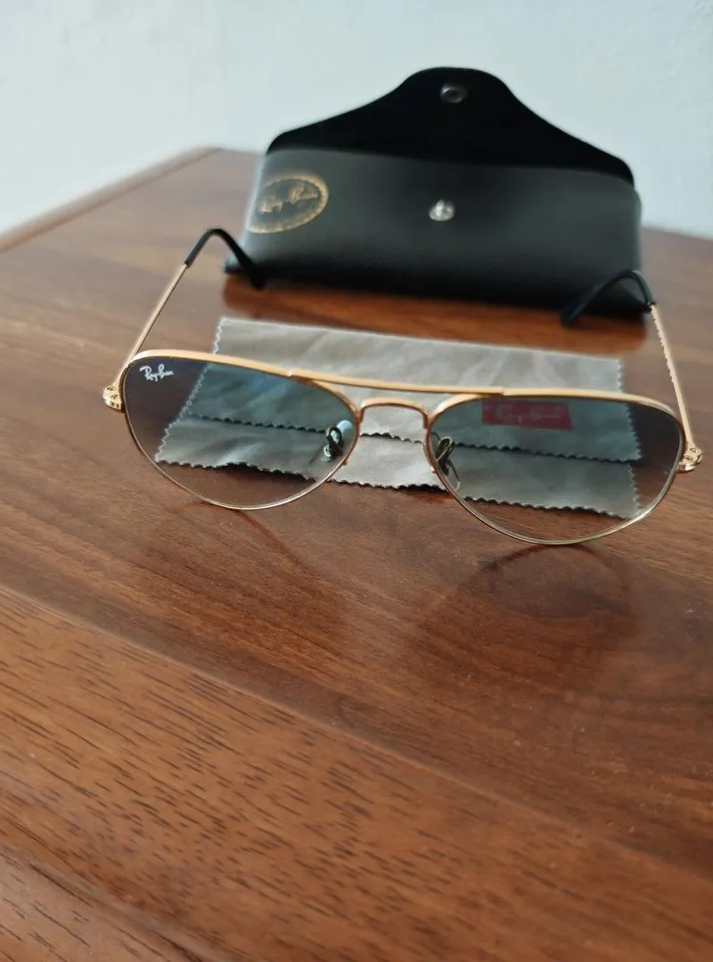 Lunettes de soleil Ray Ban originales