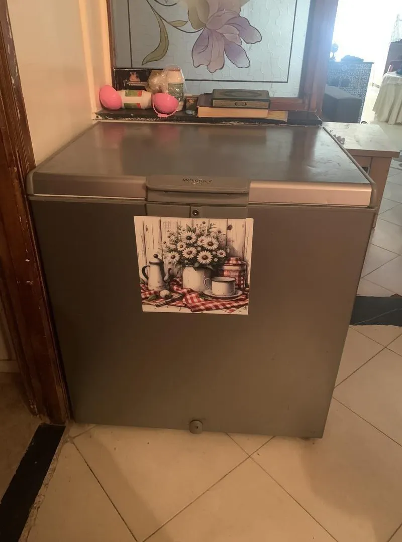 Réfrigérateur Frigidaire de grande taille