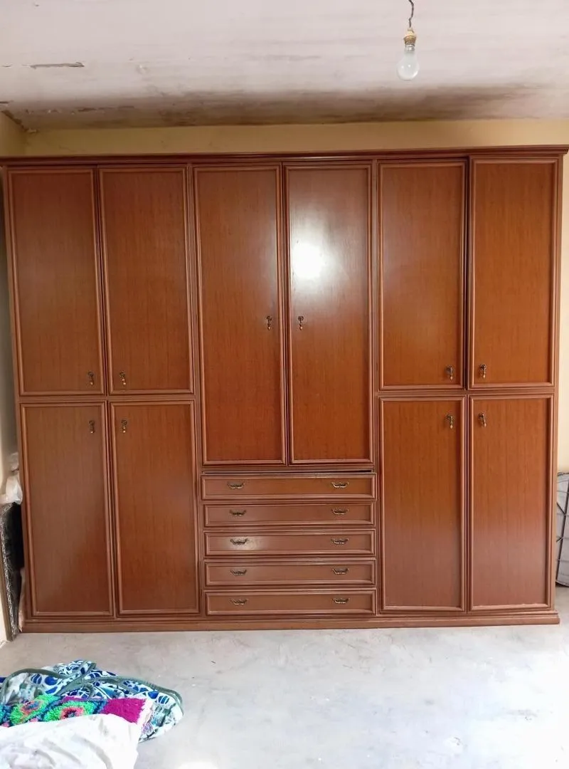 Belle armoire maison