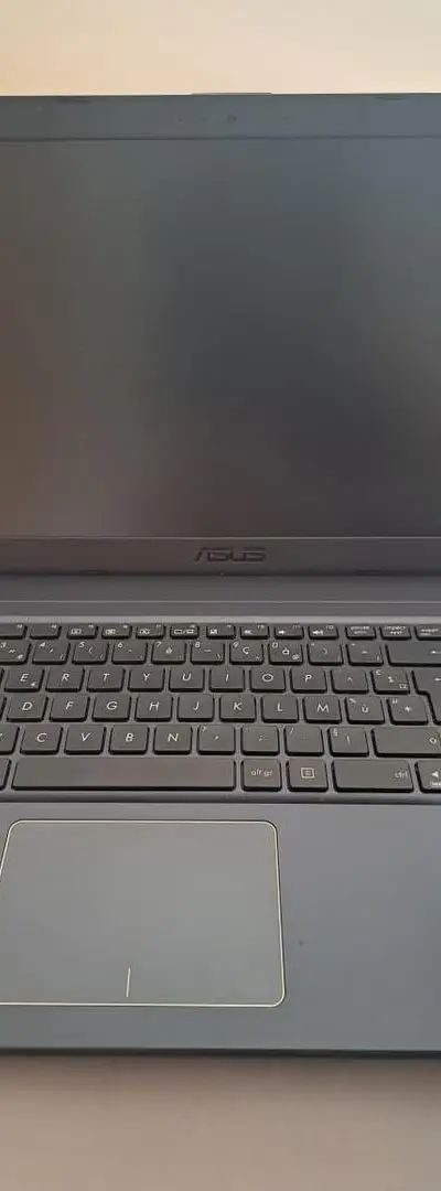 Asus vivobook i3 7th gen