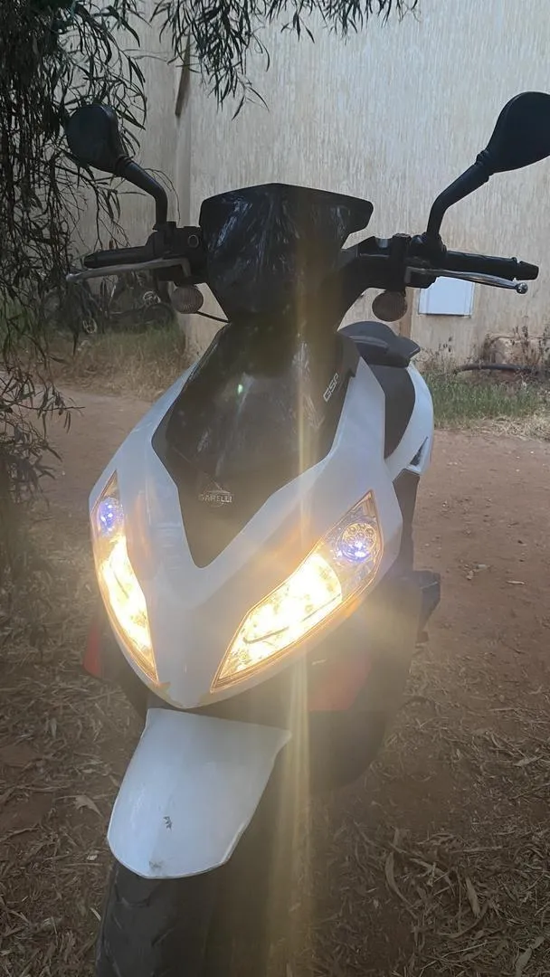 Moto légale ne nécessitant pas de permis