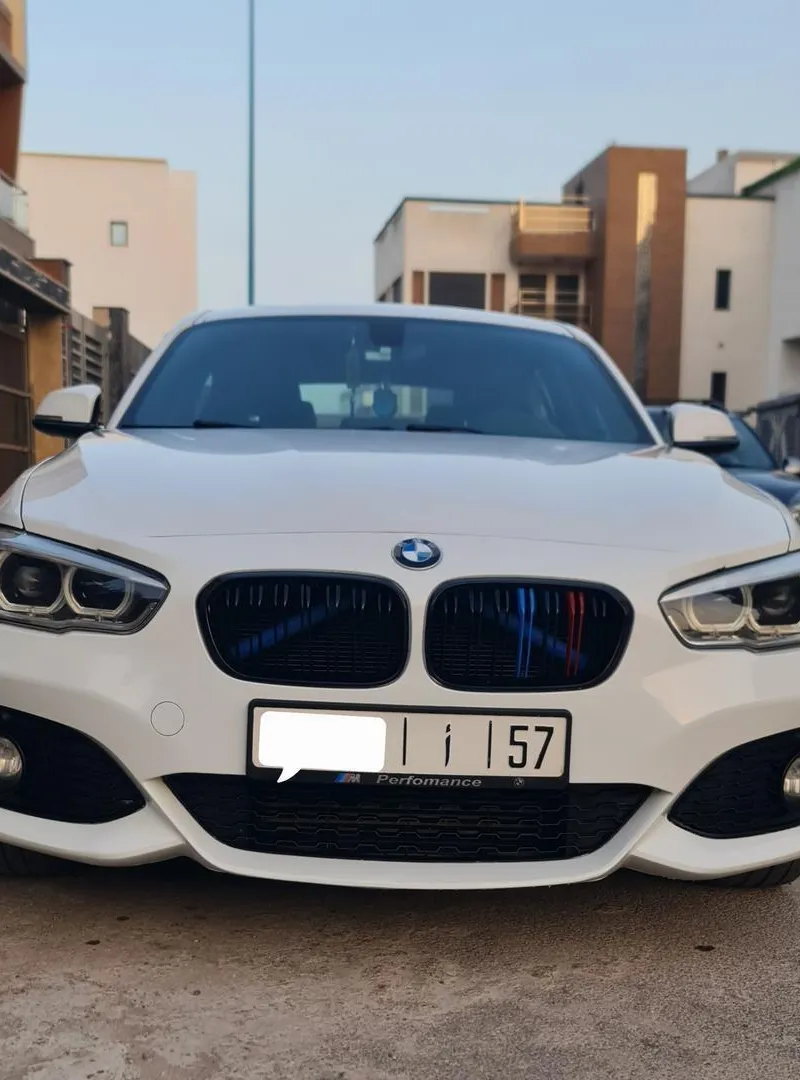 BMW SERIE 1 116D PACK M MODELE 2016