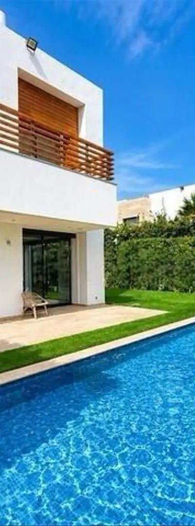 À LOUER VILLA HAUT STANDING | CGI VILLE VERTE
