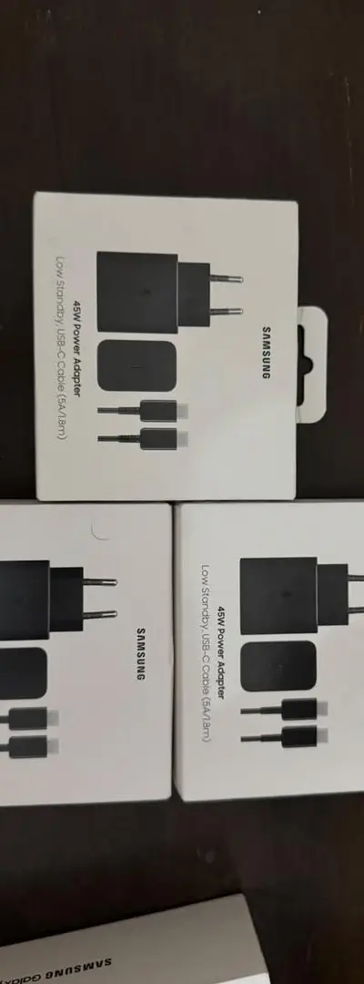 Adaptateur secteur 45W Faible veille, Câble USB-C