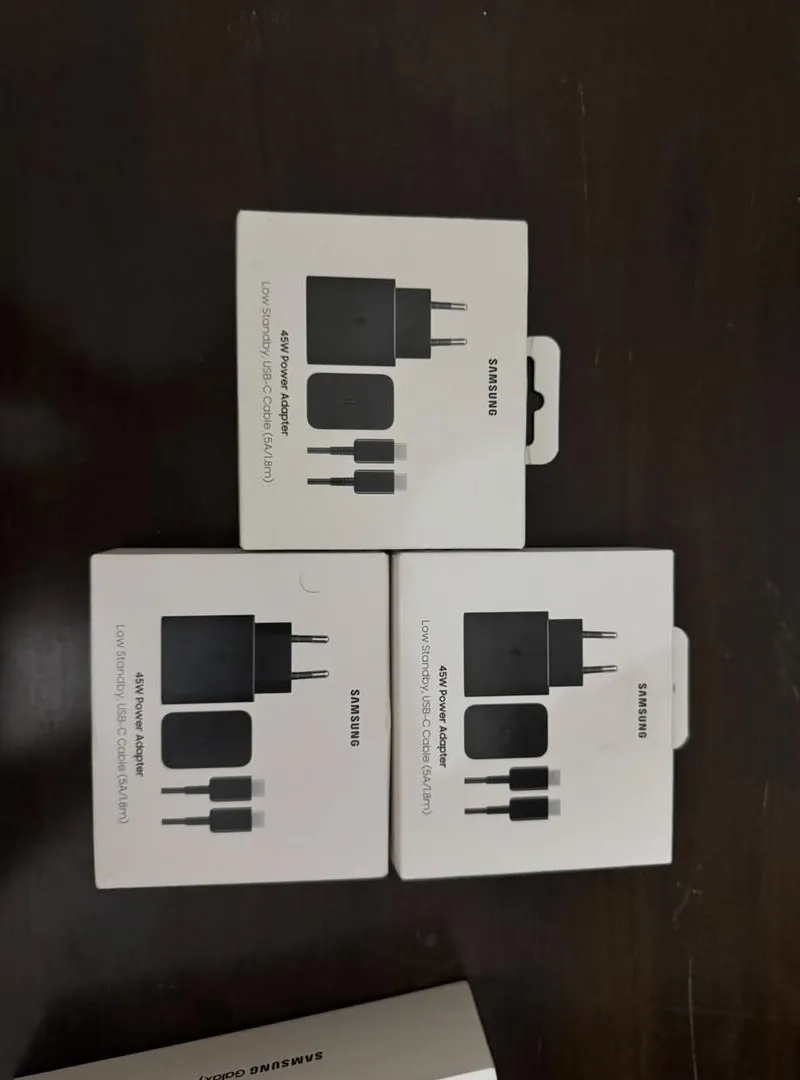 Adaptateur secteur 45W Faible veille, Câble USB-C