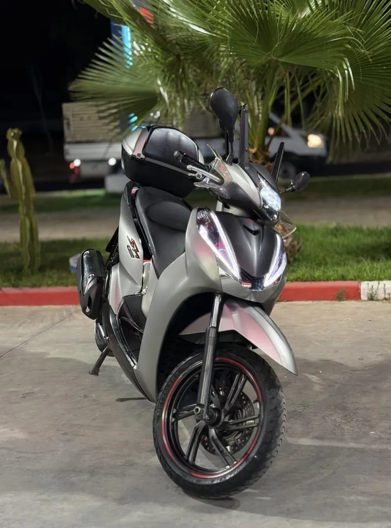 SH 300i SMART